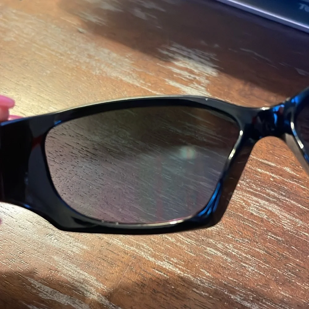 Oshkosh b’gosh LEA58974/24020 red black and gray kids sunglasses